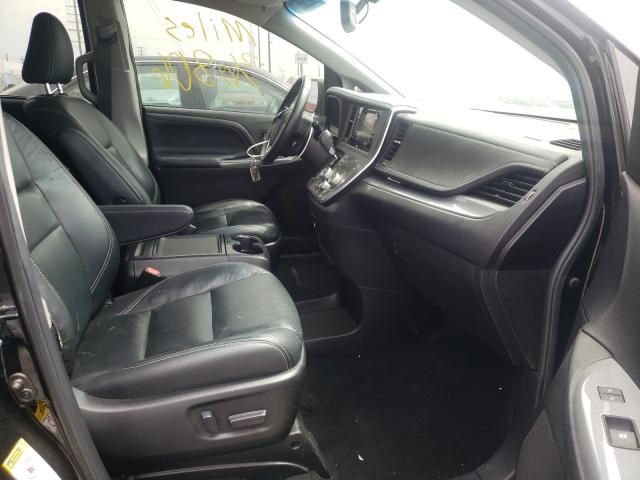 2016 TOYOTA SIENNA SE 5TDXK3DC7GS698936