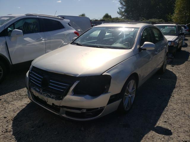 2010 VOLKSWAGEN PASSAT KOM WVWJM7AN9AE105555