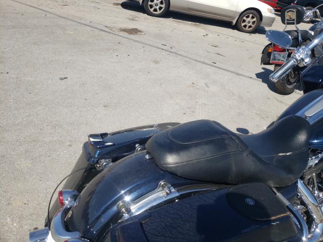 2013 HARLEY-DAVIDSON FLTRX ROAD 1HD1KHM15DB624417
