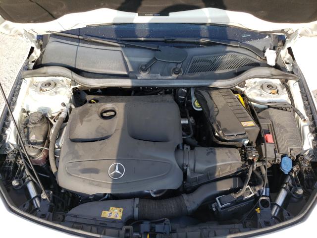 2016 MERCEDES-BENZ 180 WDDSJ4GB4GN395565