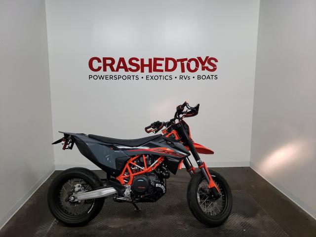 Salvage cars for sale from Copart Ham Lake, MN: 2021 KTM 690 SMC R