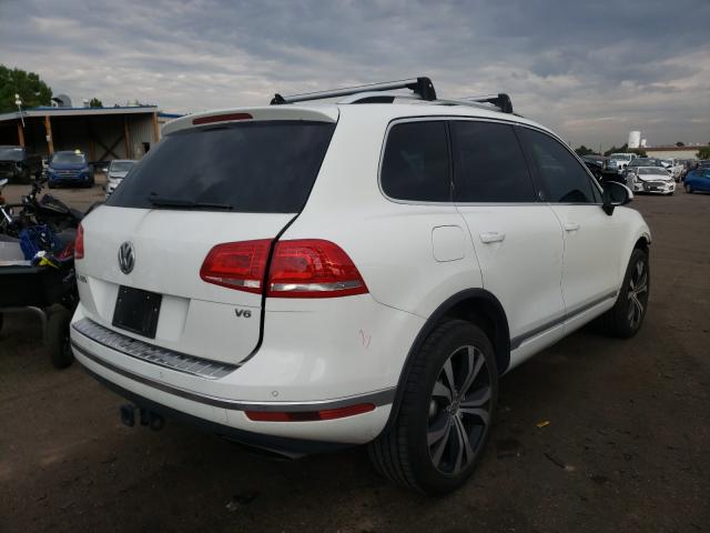 2017 VOLKSWAGEN TOUAREG WO WVGRF7BPXHD003318