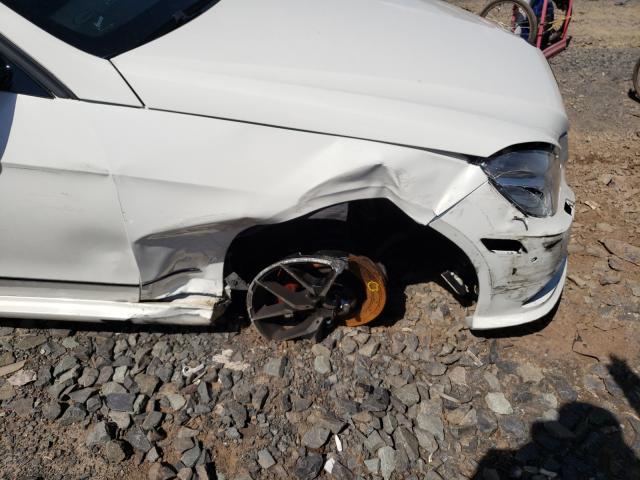 2011 MERCEDES-BENZ E 550 4MAT WDDHF9AB4BA363197