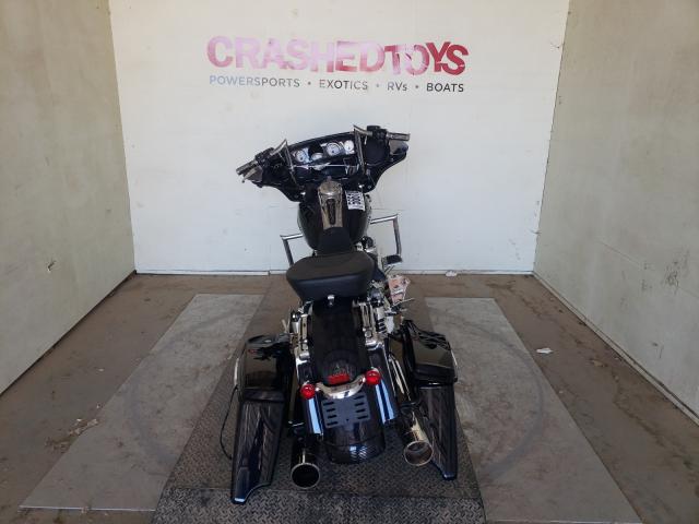 2019 HARLEY-DAVIDSON FLHX 1HD1KBC13KB611807