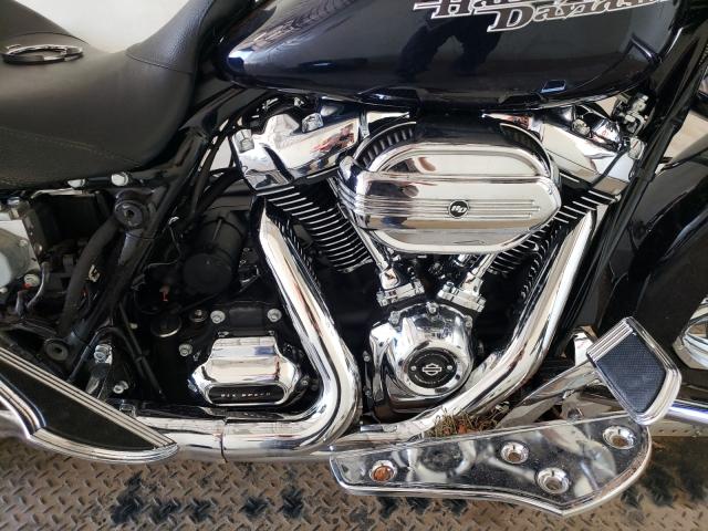 2019 HARLEY-DAVIDSON FLHX 1HD1KBC13KB611807