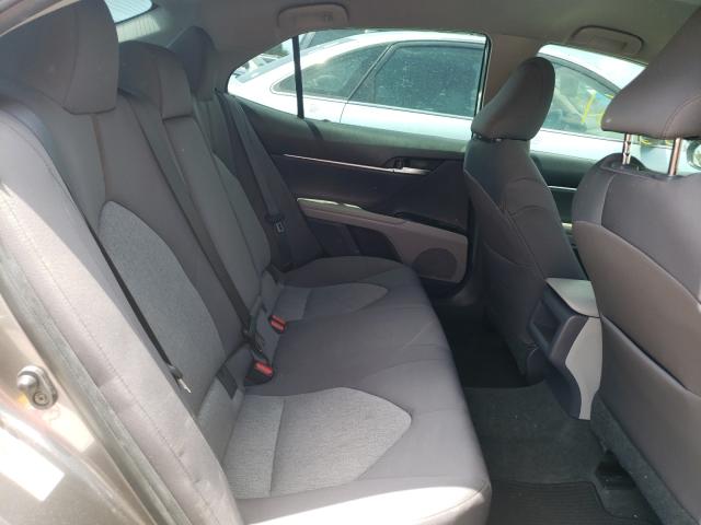 2018 TOYOTA CAMRY L/LE 4T1B11HK9JU095942