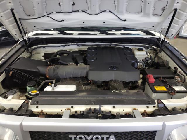 2012 TOYOTA FJ CRUISER JTEBU4BF1CK131075