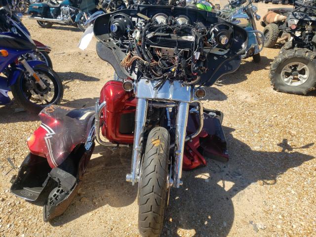 2011 HARLEY-DAVIDSON FLHX 1HD1KBM18BB643327