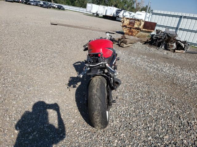 2006 SUZUKI GSX-R1000 JS1GT76AX62105571