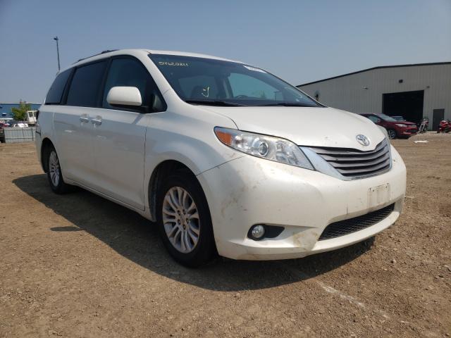 2015 TOYOTA SIENNA XLE 5TDYK3DC4FS667176