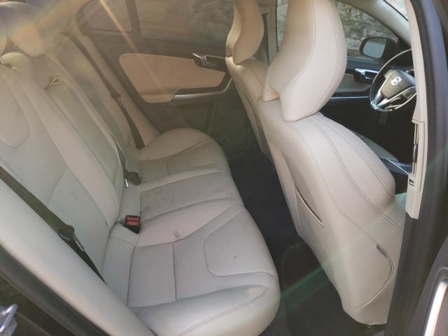 2018 VOLVO S60 DYNAMI YV140MTLXJ2451807