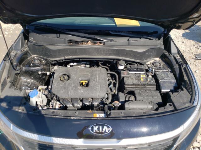 2021 KIA SELTOS S KNDEU2AA9M7106540