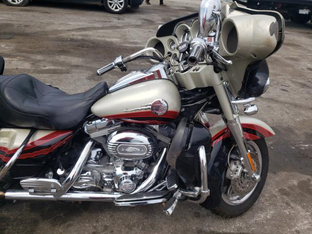 2006 HARLEY-DAVIDSON FLHTCUSE 1HD1PRE146Y956175