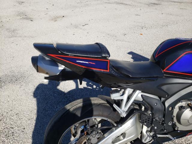 2005 HONDA CBR600 RR JH2PC370X5M200050