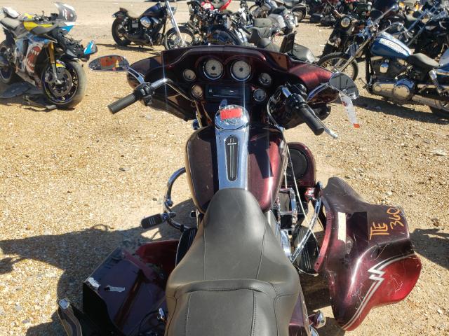 2011 HARLEY-DAVIDSON FLHX 1HD1KBM18BB643327