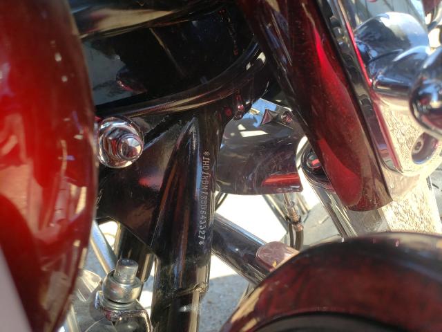 2011 HARLEY-DAVIDSON FLHX 1HD1KBM18BB643327
