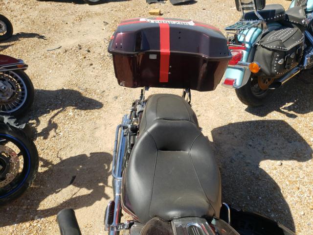 2011 HARLEY-DAVIDSON FLHX 1HD1KBM18BB643327