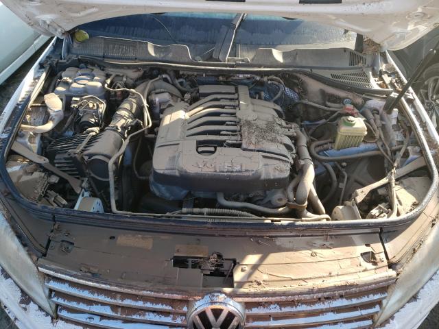 2017 VOLKSWAGEN TOUAREG WO WVGRF7BP6HD001999