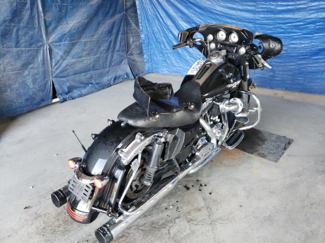 2010 HARLEY-DAVIDSON FLHX 1HD1KB417AB650753