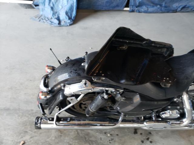 2010 HARLEY-DAVIDSON FLHX 1HD1KB417AB650753