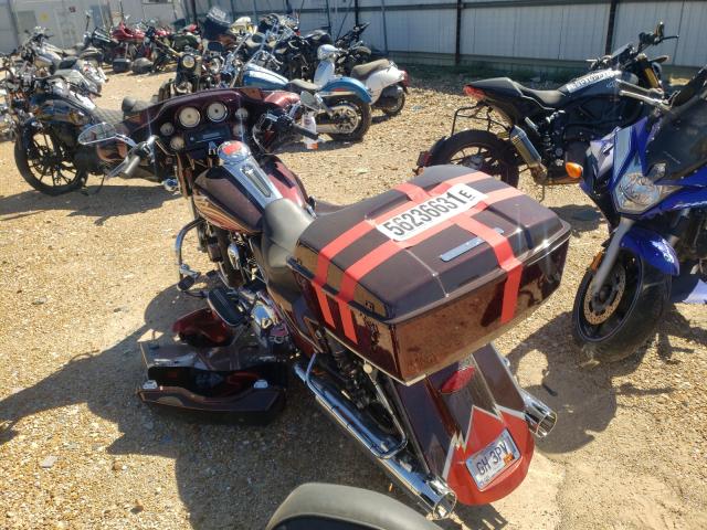 2011 HARLEY-DAVIDSON FLHX 1HD1KBM18BB643327