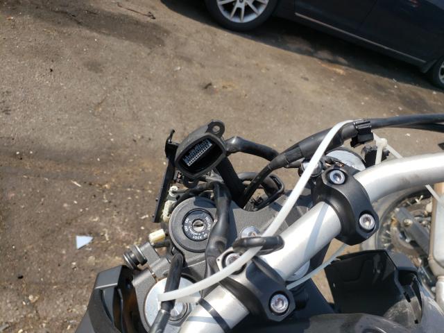 2015 YAMAHA FZ09 JYARN33E1FA005241