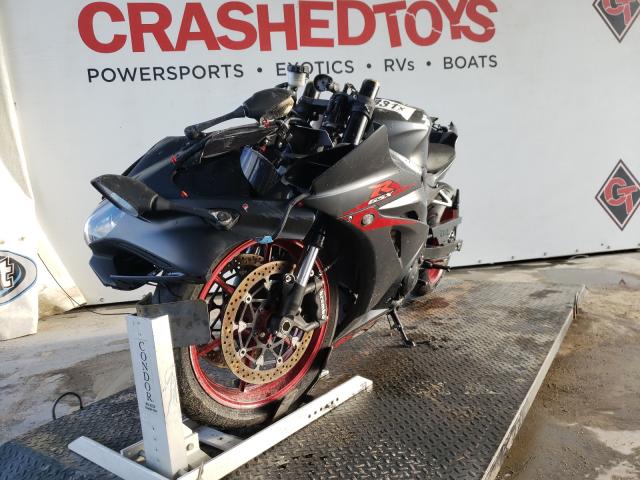 2017 SUZUKI GSX-R1000 JS1DM11B5H2101573