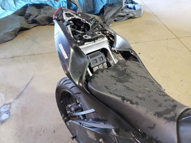 2015 KAWASAKI ZX636 E JKBZXJE19FA015406