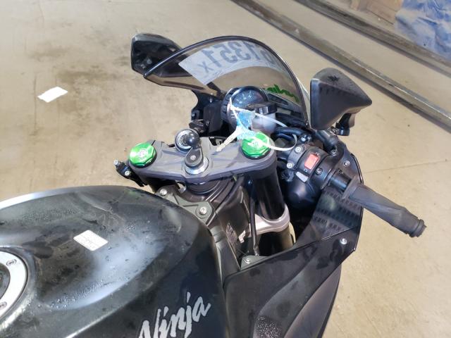 2015 KAWASAKI ZX636 E JKBZXJE19FA015406