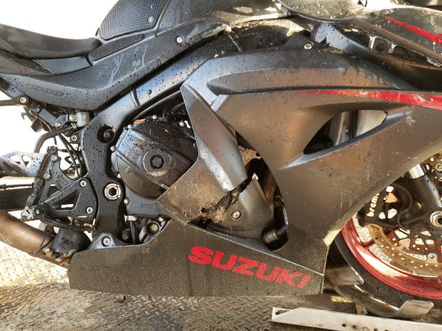 2017 SUZUKI GSX-R1000 JS1DM11B5H2101573