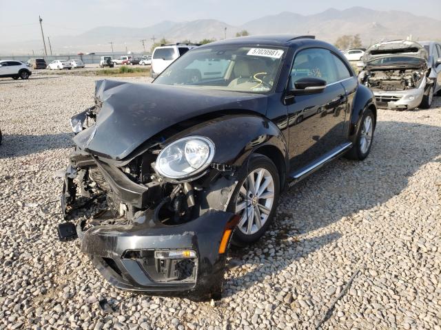 2018 VOLKSWAGEN BEETLE SE 3VWJD7AT9JM700959