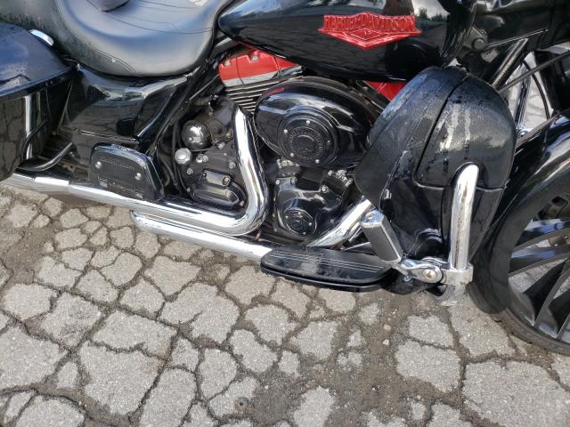 2010 HARLEY-DAVIDSON FLHX 1HD1KB419AB660149