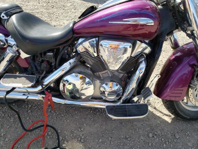 2005 HONDA VTX1300 R 1HFSC52305A209184
