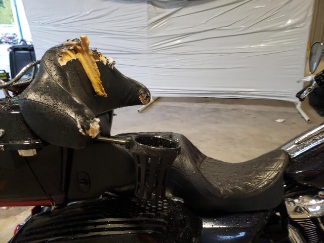 2020 HARLEY-DAVIDSON FLHX 1HD1KBC12LB674706