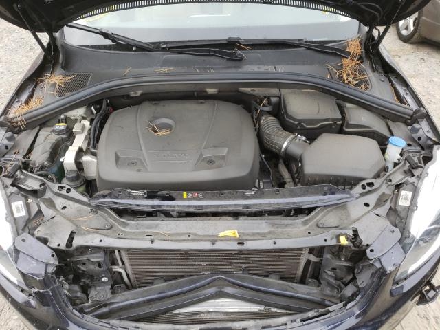 2017 VOLVO XC60 T6 IN YV449MRU0H2111035