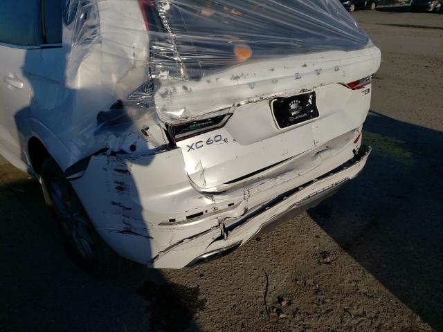 2018 VOLVO XC60 T5 LYV102RK6JB105618