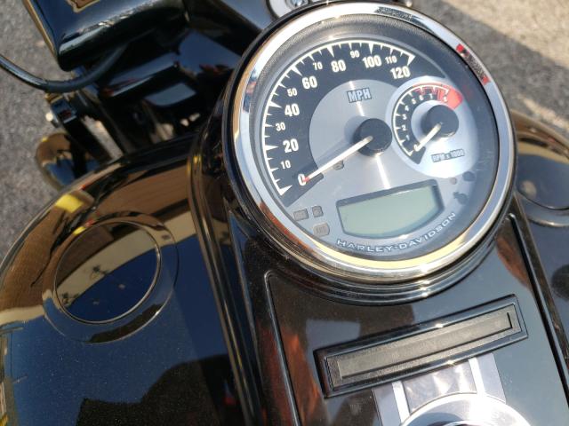 2018 HARLEY-DAVIDSON FLHRXS 1HD1KVC19JB669372