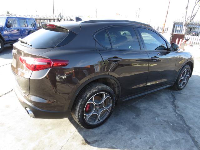 2018 ALFA ROMEO STELVIO SP ZASFAKPN1J7B84997
