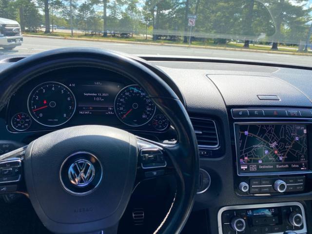 2017 VOLKSWAGEN TOUAREG WO WVGRF7BP5HD002688