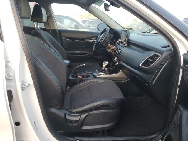 2021 KIA SELTOS S KNDEUCAA8M7045722