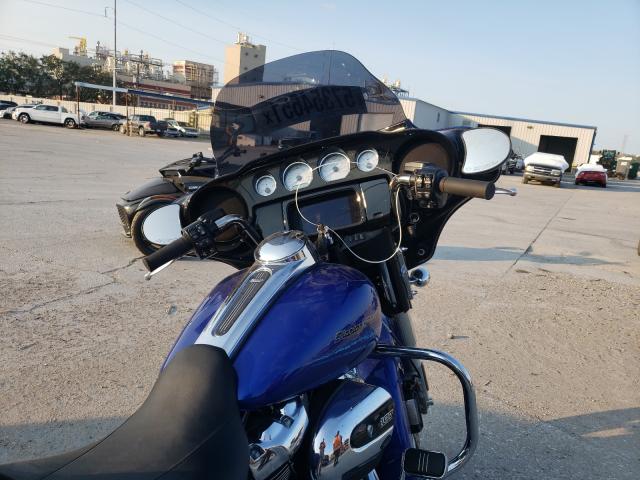 2019 HARLEY-DAVIDSON FLHX 1HD1KBC15KB647725