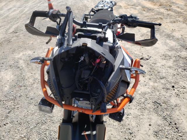 2020 KTM 1290 SUPER VBKV59405LM920398