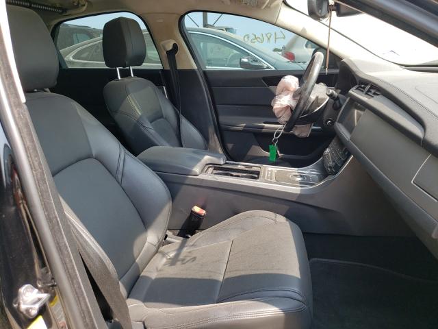 2019 JAGUAR XF PREMIUM SAJBJ4FX9KCY79339