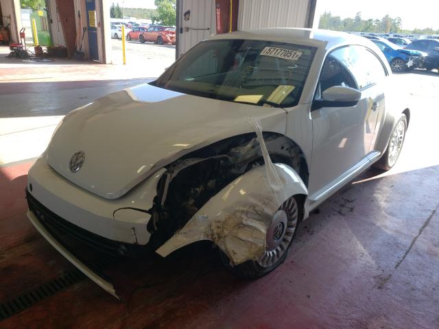 2016 VOLKSWAGEN BEETLE SE 3VWJ17AT1GM635669