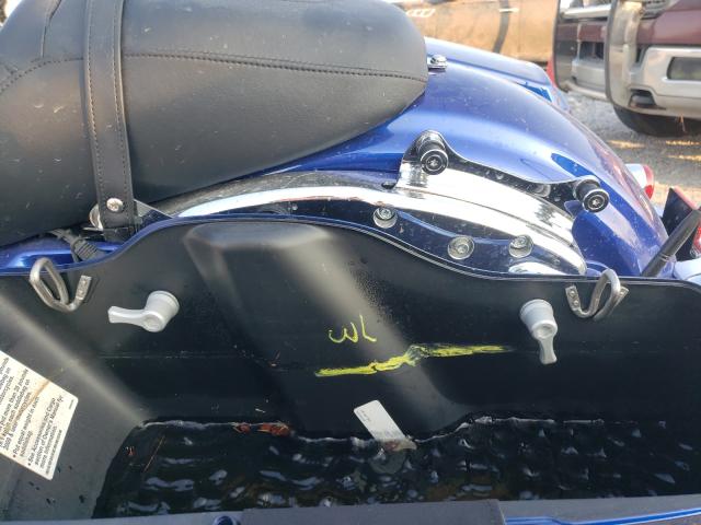 2019 HARLEY-DAVIDSON FLHX 1HD1KBC15KB647725