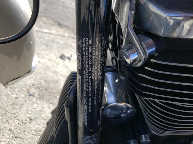 2018 HARLEY-DAVIDSON FLHR ROAD 1HD1FBC33JB653883
