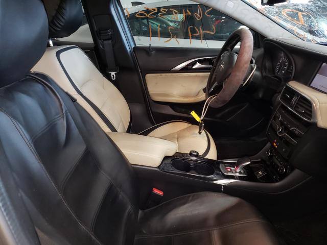 2019 INFINITI QX30 LUXE SJKCH5CR5KA009008