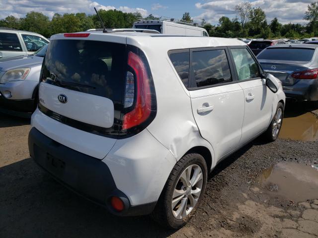 2015 KIA SOUL + KNDJP3A55F7189434