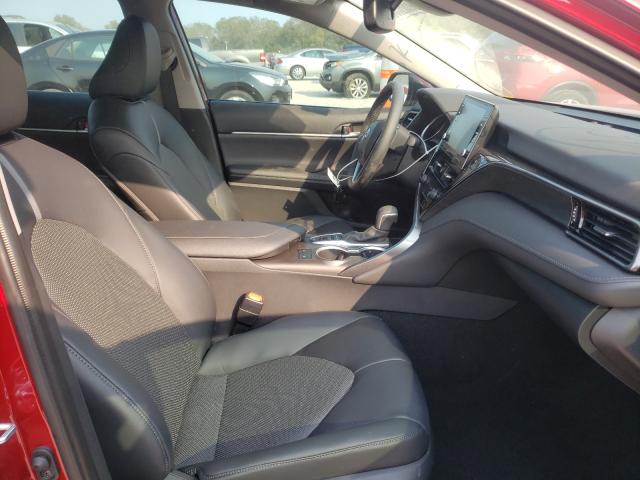 2021 TOYOTA CAMRY XLE 4T1F31AK3MU554862