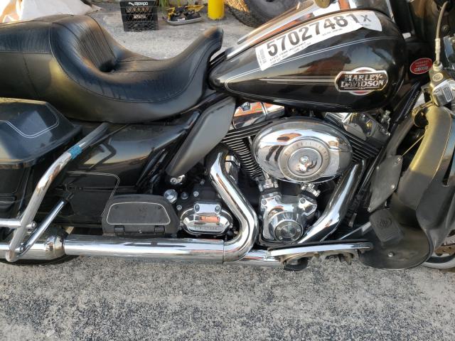 2011 HARLEY-DAVIDSON FLHTCU 1HD1FC414BB668672